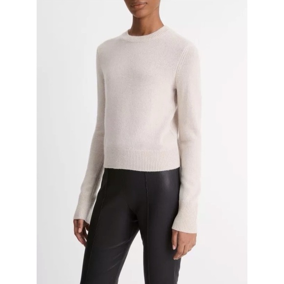 Vince Sweaters - VINCE 100% Cashmere Crewneck Sweater in Birch Stone S